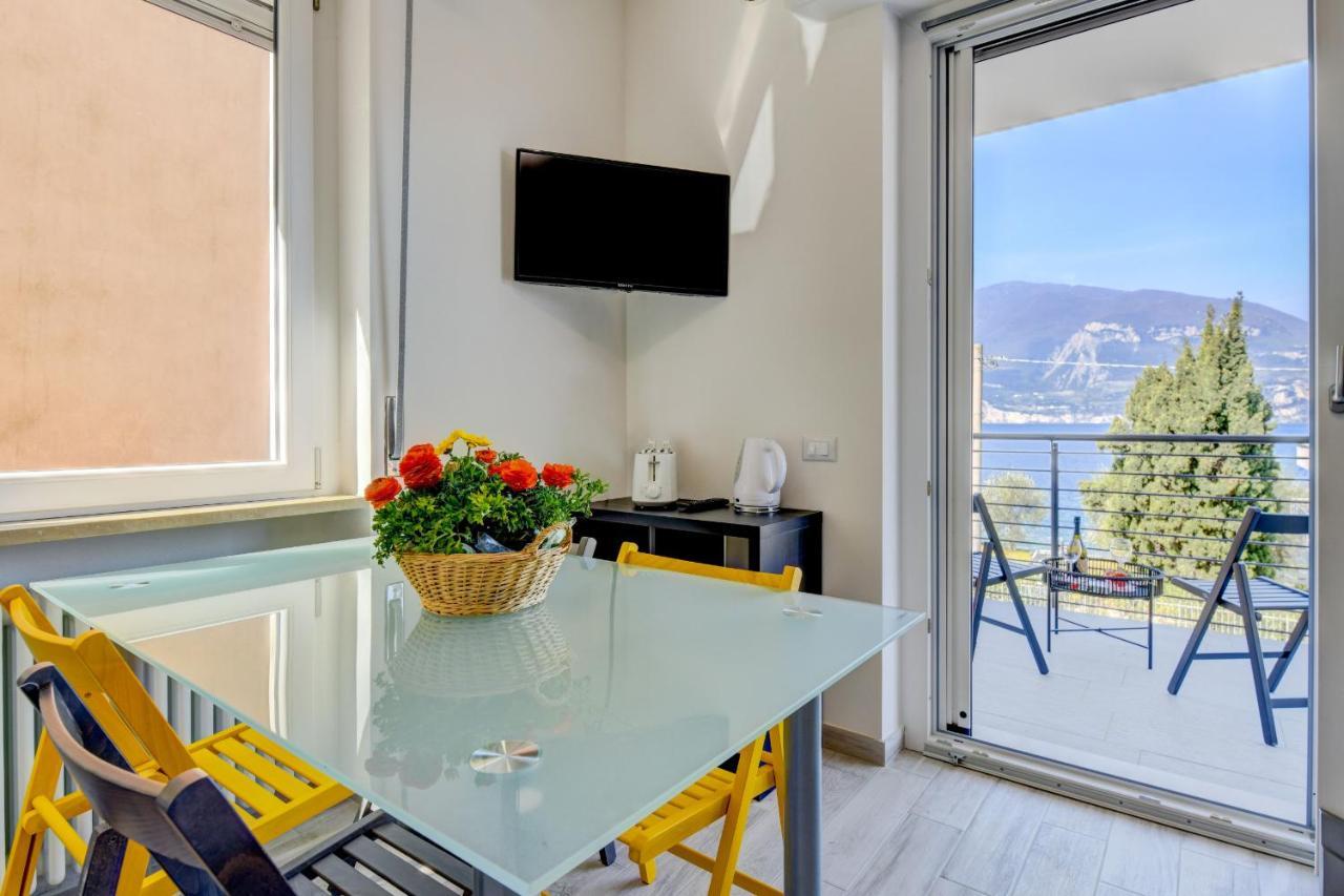 Studio Baldo - Brenzone Holiday Apartments Exterior foto